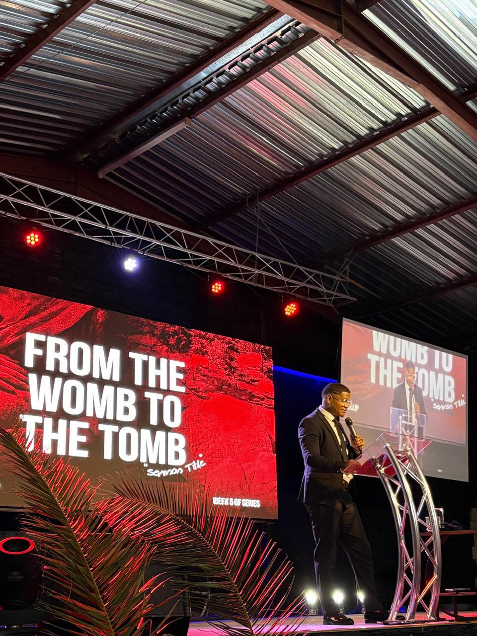 Chaeslin Trollip preaching at Crossover City Church